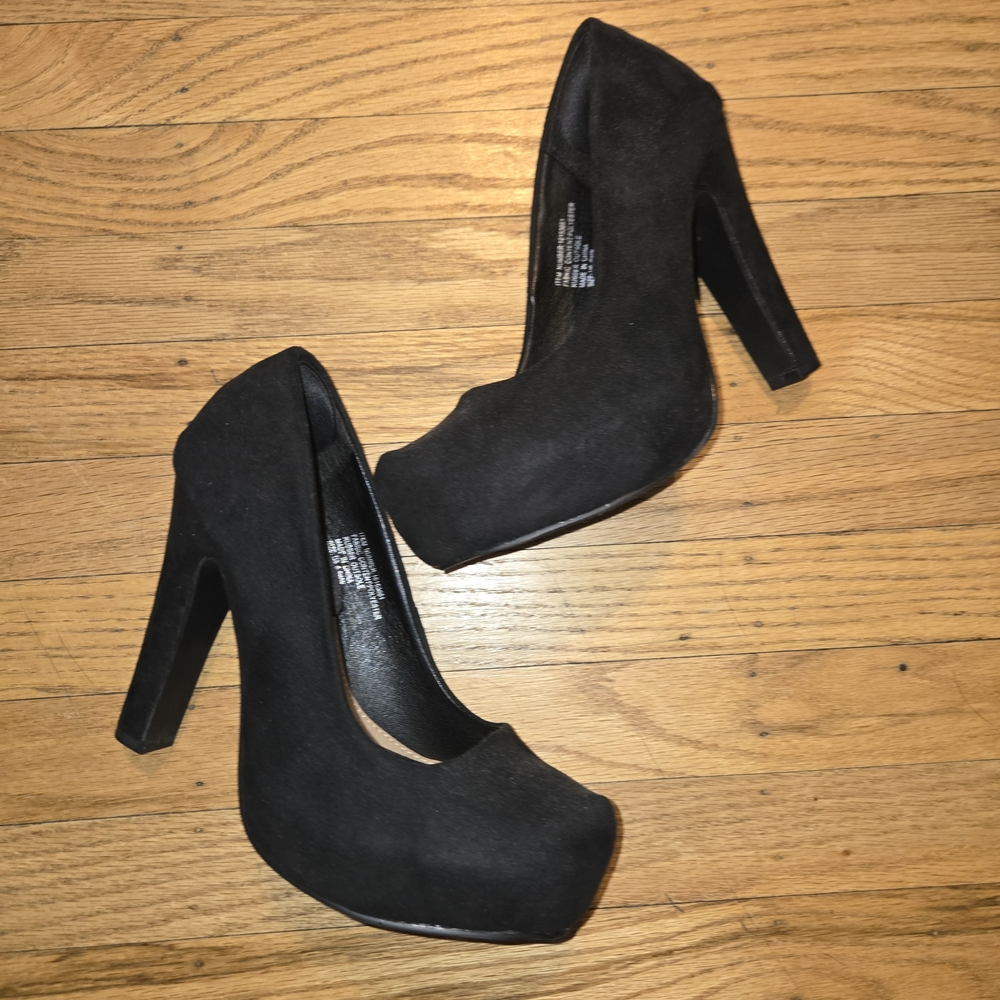 Torrid Classic Black Heels